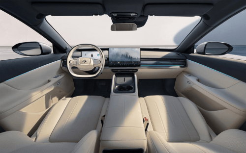 家庭增换购选对车!东风奕派 eπ007 用越级空间 + L2 智驾重塑出行体验