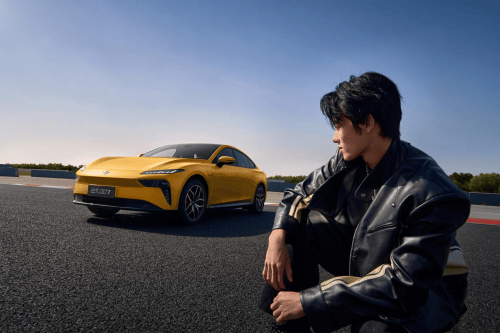 家庭增换购选对车！东风奕派 eπ007 用越级空间 + L2 智驾重塑出行体验