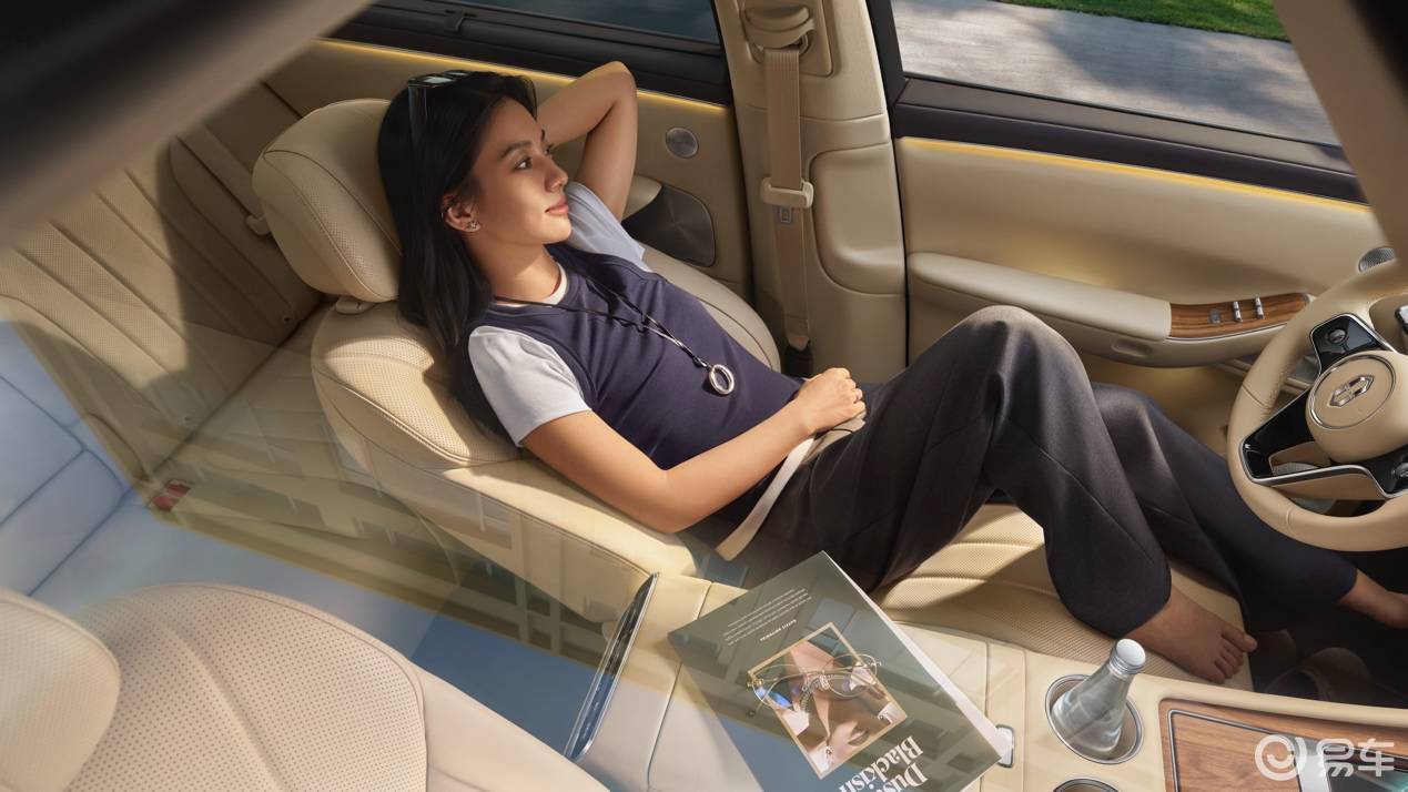 国民SUV幸福旗舰VS奶爸车全新问界M7和理想L8谁更胜