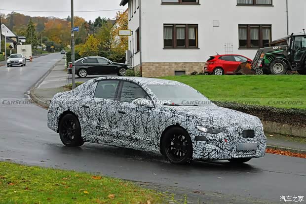 预计2027年推出 取代现款EQE/与GLC EV共享技术 纯电奔驰E级谍照