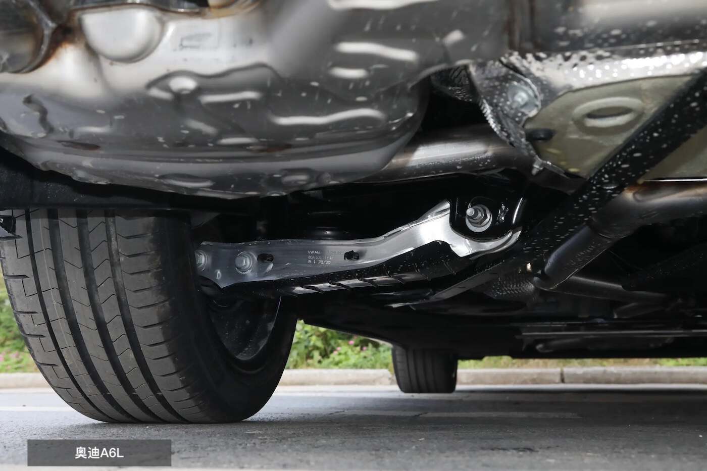 传统豪华C级对决:奥迪A6L与沃尔沃S90,选谁合适?