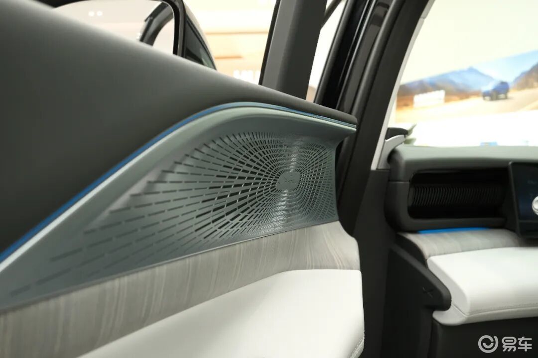 探店小鹏X9增程版,相比纯电多处优化,不止切换动力