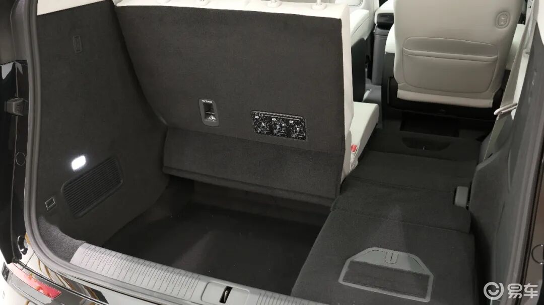 探店小鹏X9增程版,相比纯电多处优化,不止切换动力