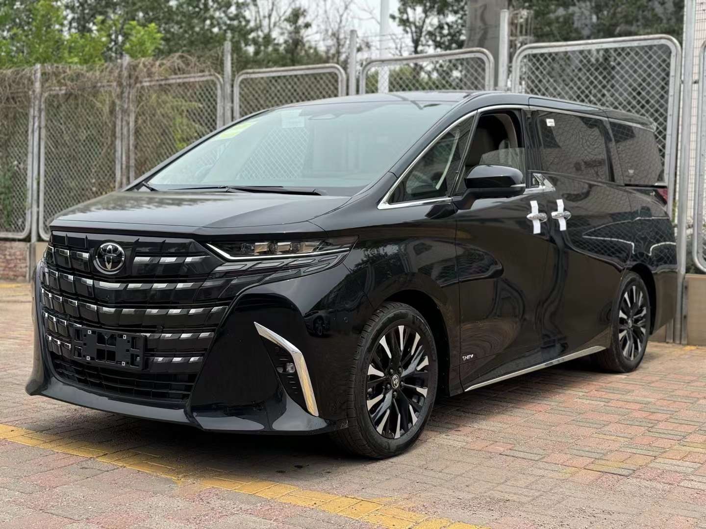 全新一代进口埃尔法欢迎前来试驾