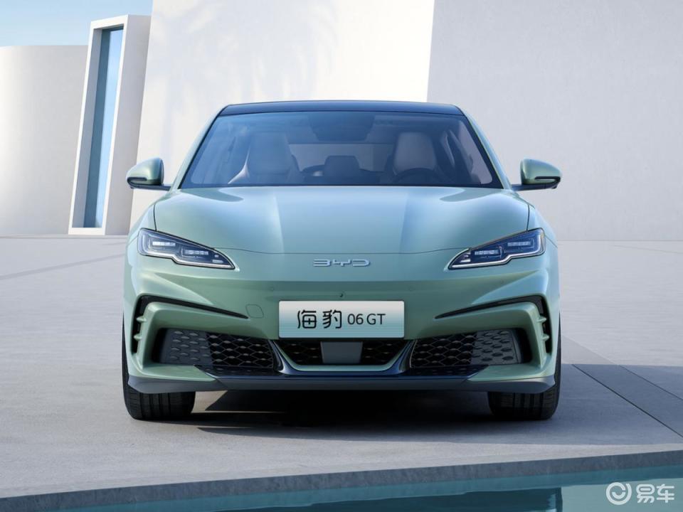 零跑Lafa5碰上小鹏MONAM03、海豹06GT如何选